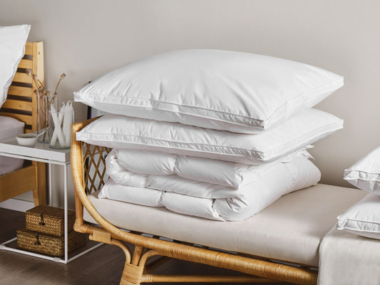 Luxurious Set of 2 Duck Down Bed Pillows - 80x80 cm