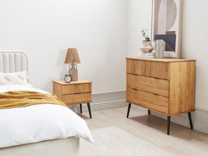 Modern 4-Drawer Pine Wood Chest for Stylish Living Spaces